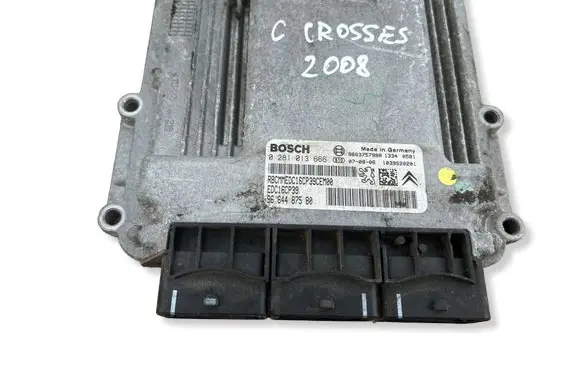 Citroen C-Crosser Engine control unit/module 0281013666 9663757980 6487580
