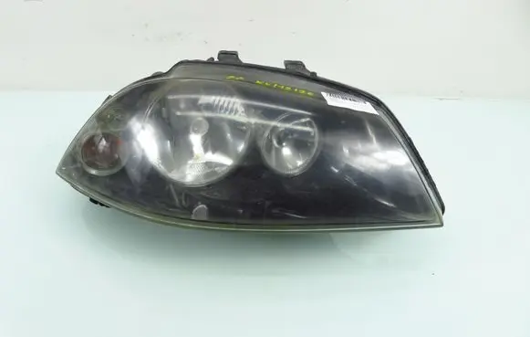 Seat Ibiza III (6L) Headlight/headlamp 6L1941752B