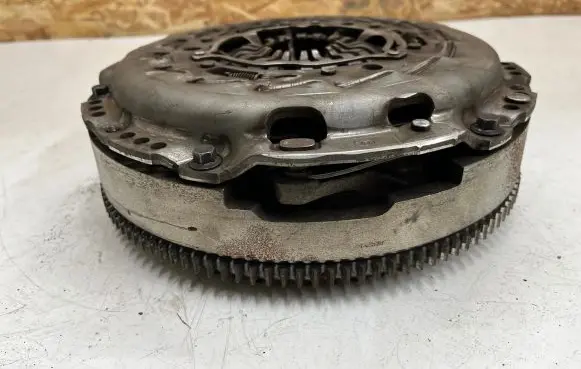 Ford Ranger Clutch set kit L010270G0304