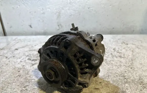 Mazda 323 Generator/alternator A2TB7191 ZM39 12V70A2131