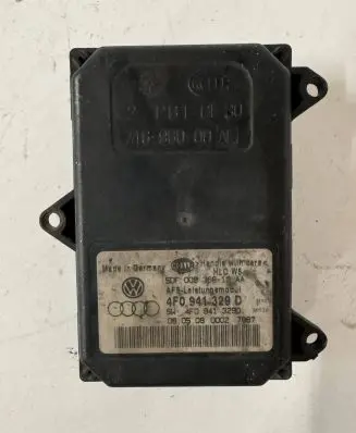 Audi A6 S6 C6 4F Headlight ballast module Xenon 4F0941329D 74696000 5DF00936810