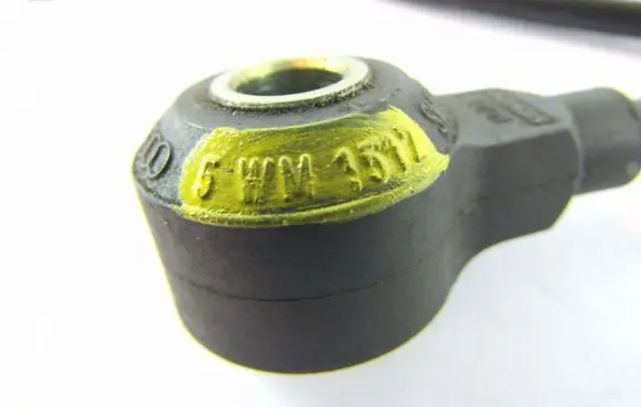 Audi A4 S4 B5 8D Detonation knock sensor 5WM1512
