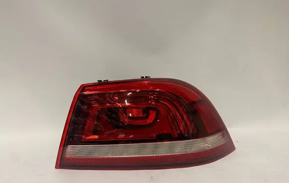 Volkswagen Eos Rear/tail lights 1Q0945096AA