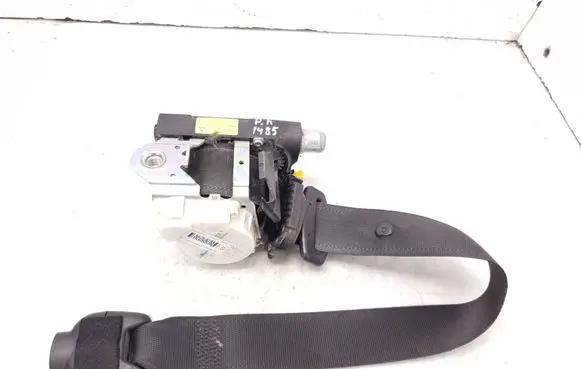Lancia Delta III Front seatbelt 07354948100