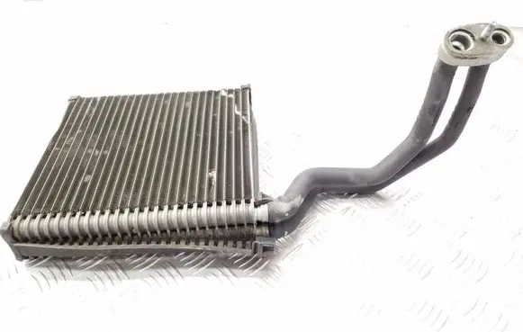 Air conditioning (A/C) radiator (interior)