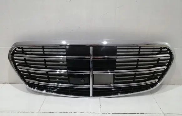 Mercedes-Benz S W223 Front bumper upper radiator grill