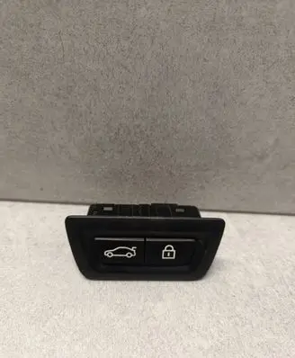 BMW 5 F10 F11 Tailgate/boot open switch button 6131916264504