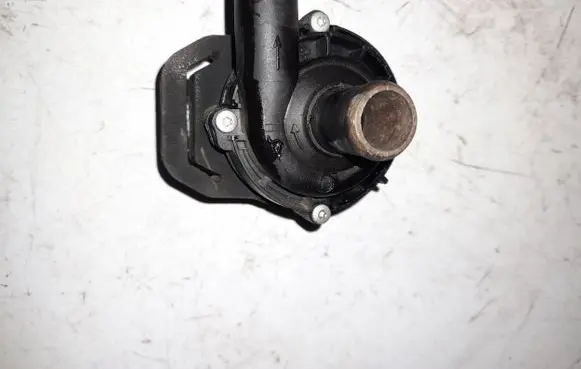 Mercedes-Benz Sprinter W906 Electric auxiliary coolant/water pump A2118350028 3130591163025820