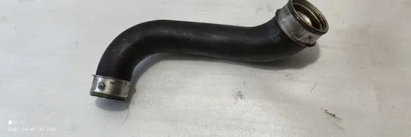 Porsche Macan (95B) Turbo air intake inlet pipe/hose 95B145834
