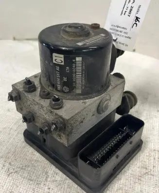 Volkswagen Touran I ABS Pump 1K0907379AC 00005305H0 10096003593