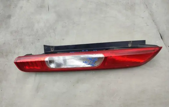Ford Focus Rear/tail lights 4M5113405A 0374D