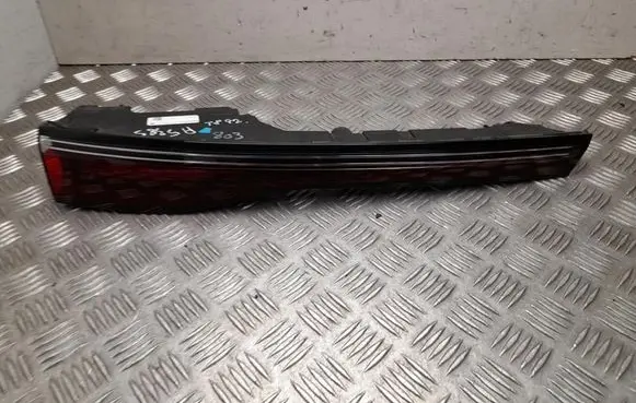 Renault Megane E-Tech Rear/tail lights 265558452R
