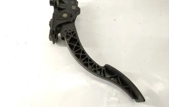 Fiat Freemont Accelerator throttle pedal 04891585AD 1234503C