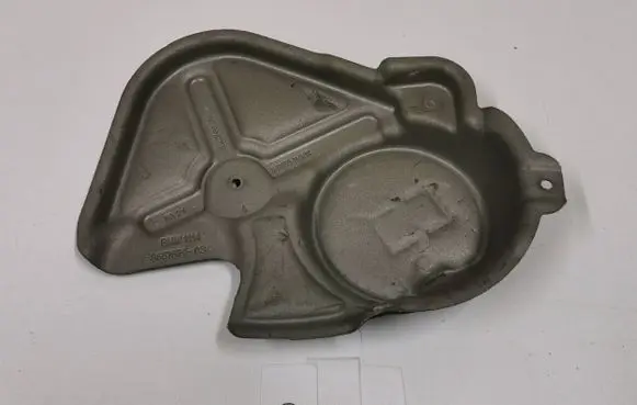 Mini One - Cooper F56 F55 Timing belt guard (cover) 8657579 BMW1114