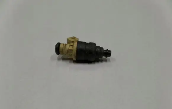 Mini One - Cooper R50 - 53 Fuel injector 1521390