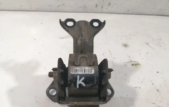 Dodge Caliber Engine mount bracket 669AE