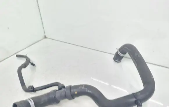 Renault Megane III Engine coolant pipe/hose HSR21456