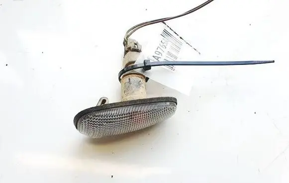 Opel Astra G Front fender indicator light 