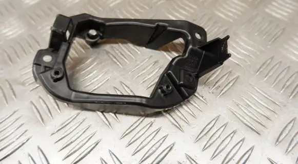 Toyota RAV 4 (XA50) Fog light bracket 8148242050