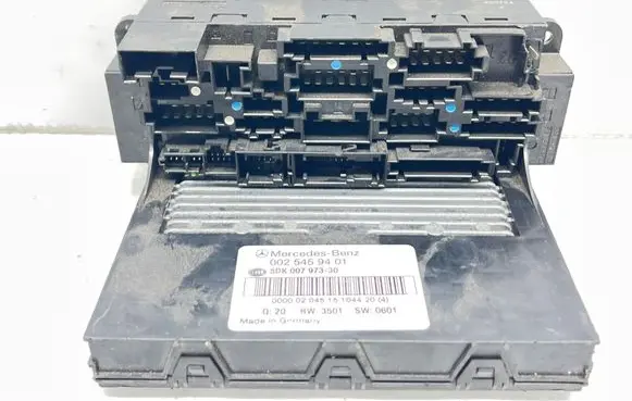 Mercedes-Benz C W203 Fuse box set 0025459401 5DK00797330