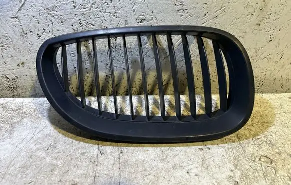 BMW 5 E60 E61 Dash center air vent grill