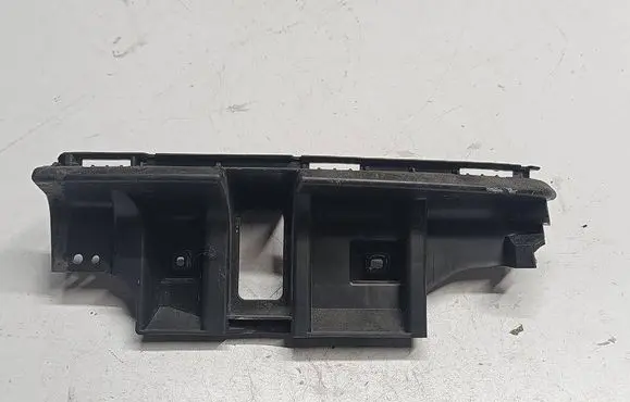Volvo C30 Rear bumper mounting bracket 30657219