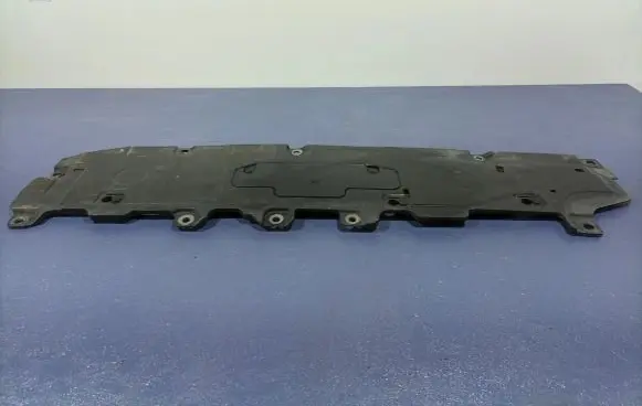 Volvo S90, V90 Front underbody cover/under tray 31383649