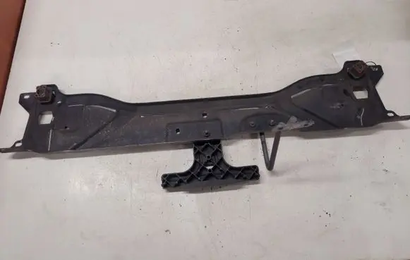 Top upper radiator support slam panel