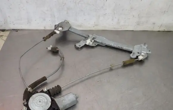 Mazda MX-5 NB Miata Front door electric window regulator 862100-2790