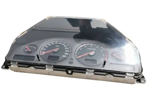 Volvo S60 Speedometer (instrument cluster) 9499668 14615 0274677