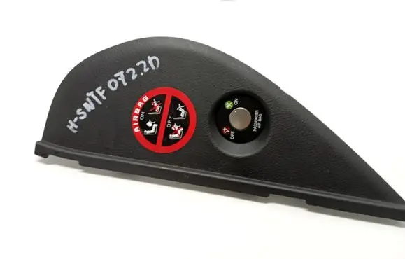 Hyundai Santa Fe Dashboard side end trim 847738B900