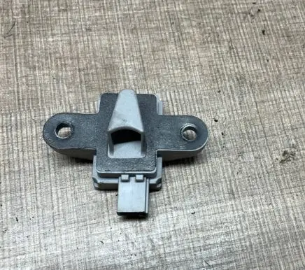 Mercedes-Benz C W204 Airbag deployment crash/impact sensor A2048210651 56054047AB 5WK43902