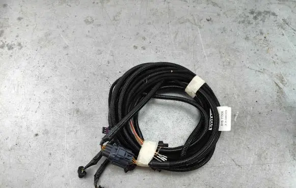 Volvo XC90 Parking sensor (PDC) wiring loom 32270740