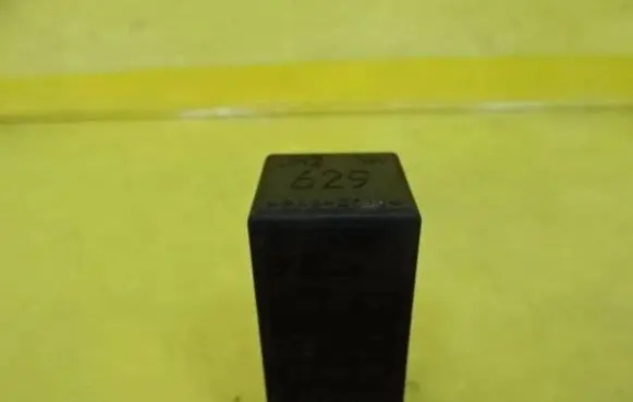 Audi A4 S4 B6 8E 8H Other relay 8E0907307 7038900268 5WK11422