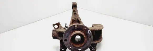 Renault Megane II Front wheel hub spindle knuckle