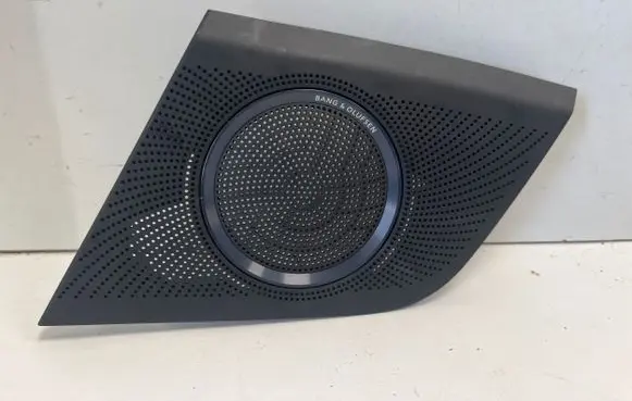 Audi A5 Sportback 8TA Side speaker trim/cover 