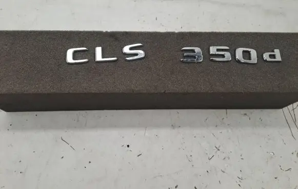 Mercedes-Benz CLS C257 Manufacturers badge/model letters 