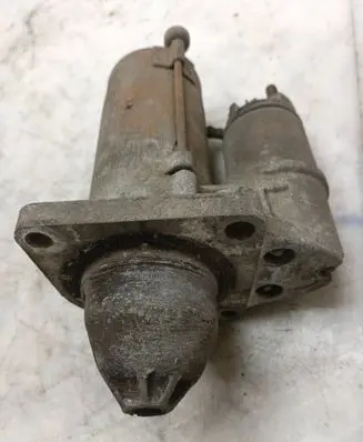 BMW 5 E34 Starter motor E70R1412 6223431