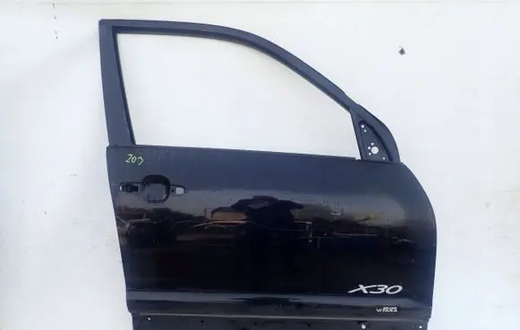 Suzuki Grand Vitara II Front door