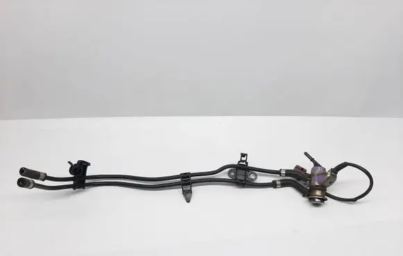 Audi A4 S4 B8 8K AdBlue injector 04L131113R