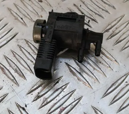 Audi A6 S6 C6 4F Turbo solenoid valve 1K0906283A
