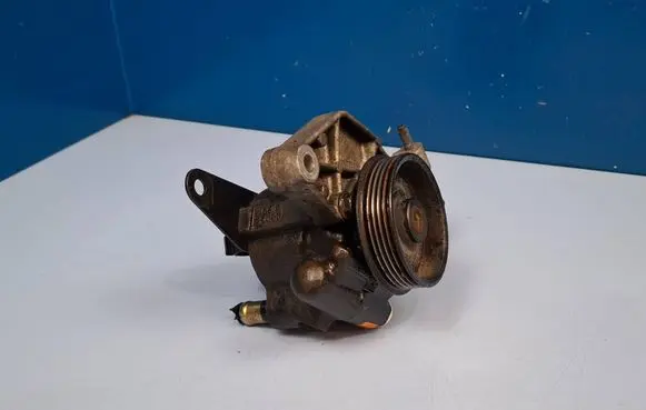 Renault Espace III Power steering pump 7700875708A 26053846RI 7700858915