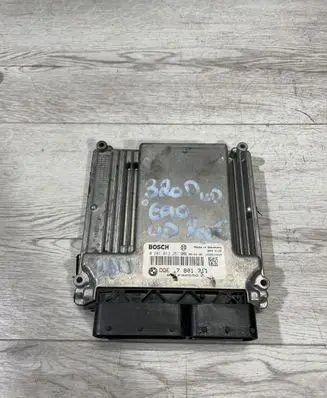 BMW 5 E60 E61 Engine control unit/module 7801711 0281013251 1039S14024