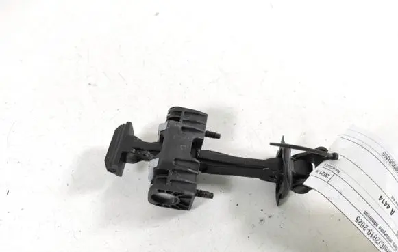 Opel Vivaro Front door check strap stopper 9808070580