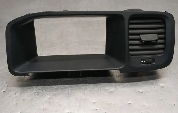 Volvo S40 Dash center air vent grill 30791675