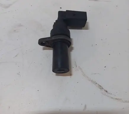 BMW 5 E39 Crankshaft position sensor 2247926