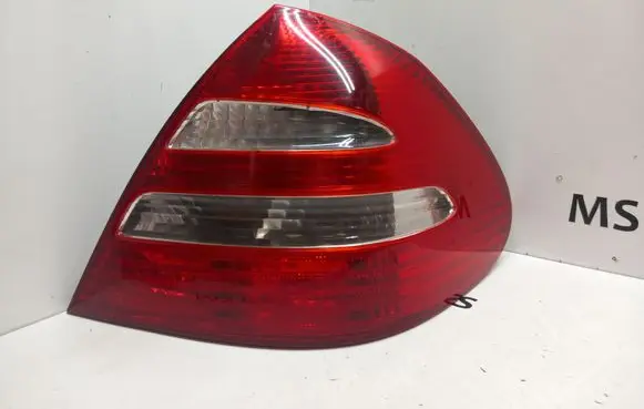 Mercedes-Benz E W211 Rear/tail lights A2118200464 2118200464