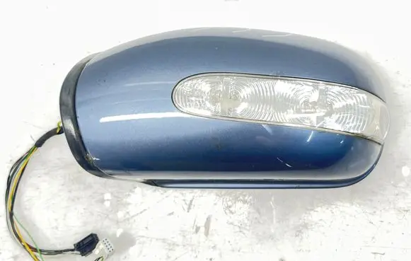Mercedes-Benz E W211 Front door electric wing mirror 413133419