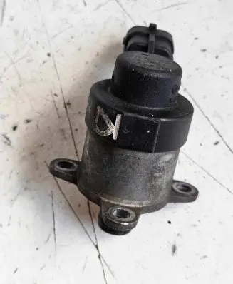 Fuel pressure sensor