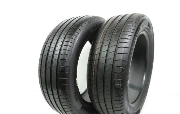 Volkswagen Golf V R16 summer tire 